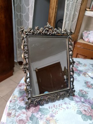 Espejo de sobremesa antiguo