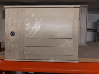 Armario de contadores de obra