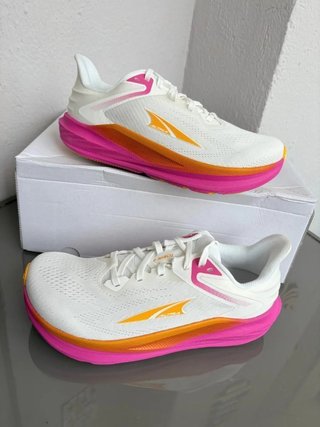ZAPATILLAS ALTRA TOURIN 8 NUEVAS Y ORIGINALES