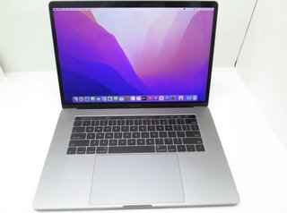 MacBook Pro 15'' 256GB 16GB RAM