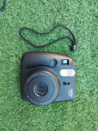 Cámara Fujifilm Instax Mini 8 Negra
