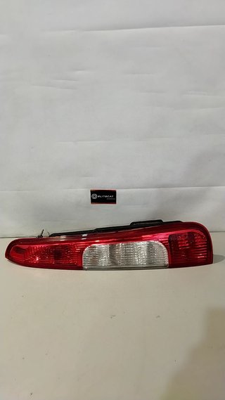 PILOTO TRASERO DERECHO Ford Focus C-MAX (CAP)(2003->2007)