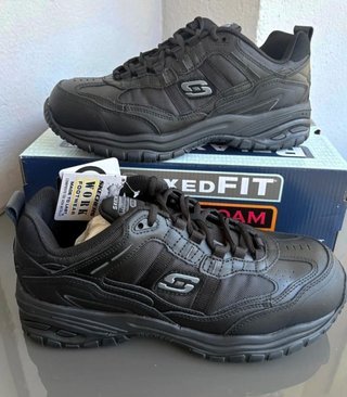 Zapatillas Skechers Work Relaxed Fit nuevas