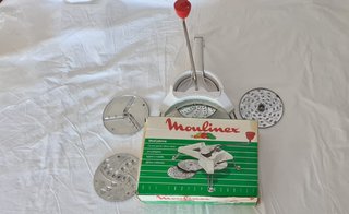 Rallador y cortador manual Moulinex