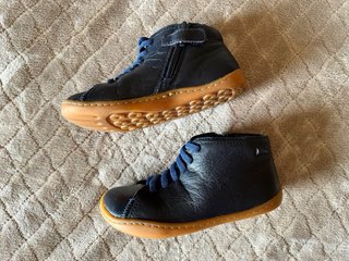 Botines /zapatillas Camper Azul Talla 27