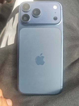 iPhone 17 Pro Max 256GB Azul (Batería al 99%)