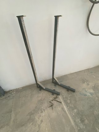 2 Escuadras de Hierro para Estantería