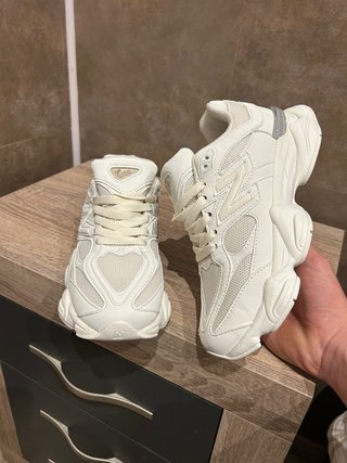 New Balance 9060 Blancas Talla 38
