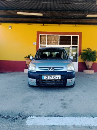 Peugeot Partner 2003