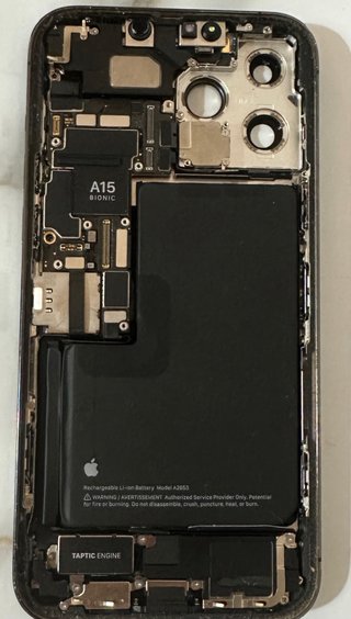 iPhone 13 Pro Max (senza scocca posteriore)
