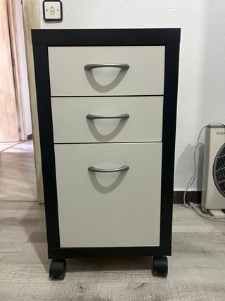 Cajonera de escritorio bicolor
