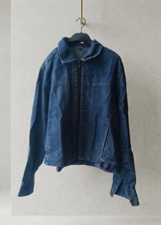 Chaqueta vaquera con cremallera