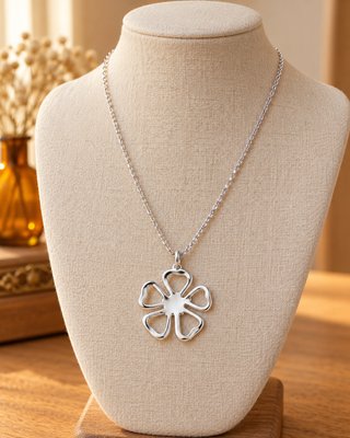 Colgante Flor de Plata 925 con Cadena