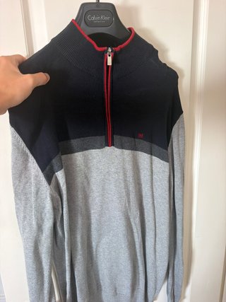 Suéter Pedro del Hierro con cremallera. TALLA M/L