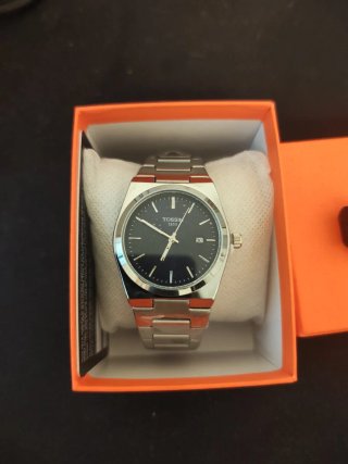 Reloj Tossin