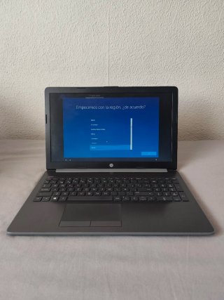 Portatile HP 15 in ottime condizioni + caricabatterie