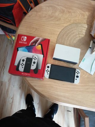 Nintendo Switch OLED Blanca