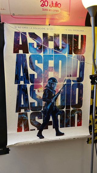 Locandina del film Assedio