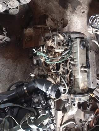 Motor Nissan Vanette