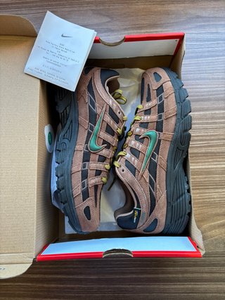 Nike P-6000 PRM Talla 42.5