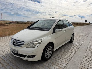 Mercedes-Benz B200 2005