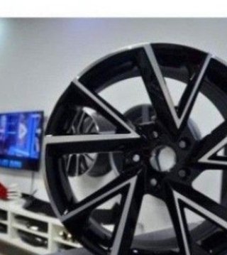 JUEGO DE 4 LLANTAS 18 R-LOOK STYLE VW036