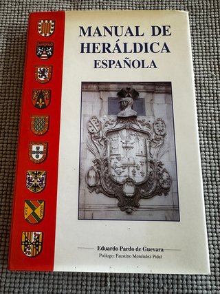 Libro manual de heráldica española
