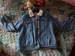Giubbotto di jeans con interno in pelo