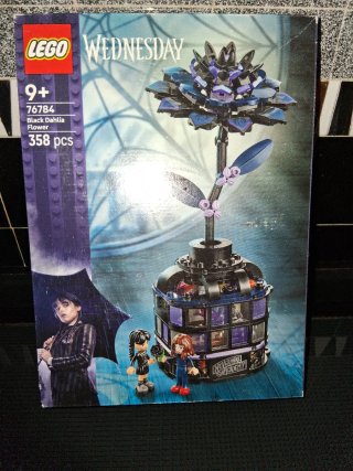 LEGO Wednesday 76784 Black Dahlia Flower