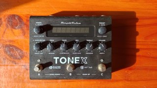 IK Multimedia ToneX Pedal