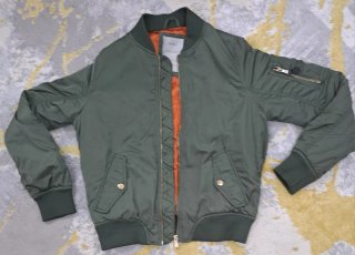 Chaqueta Bomber Bershka Verde Oliva original