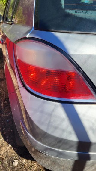 Faro trasero izquierdo opel astra H