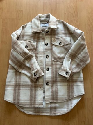 Sobrecamisa Stradivarius Beige Cuadros