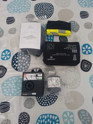 Kit Antipinchazos y Emergencia Mercedes-Benz