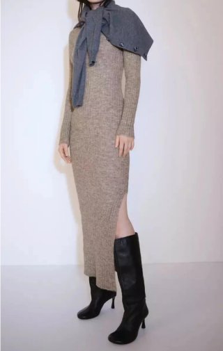 Vestido de punto canalé beige