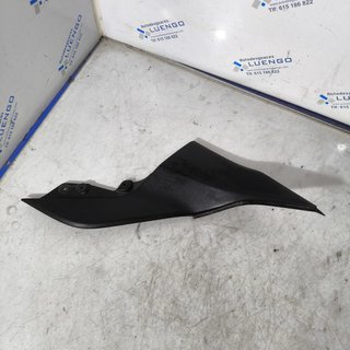 Tapa derecha bajo asiento Kawasaki Z750 2007