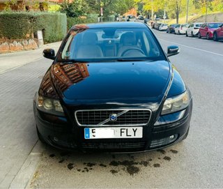 Volvo S40