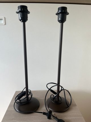 Set de 2 pies de lámpara metálicos