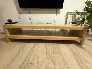 Mesa de Salón de Madera