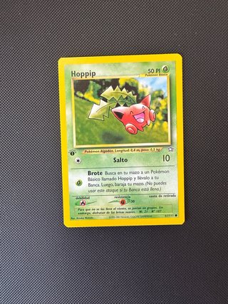 Carta Pokémon Hoppip Neo Genesis 1ª Edición