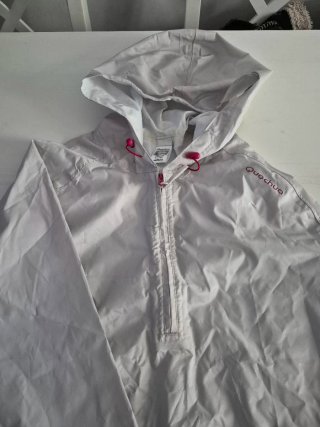 Chubasquero Quechua RainCut Blanco