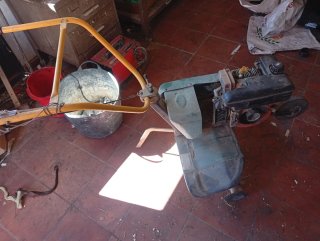 Motocultor de jardín