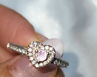 Anillo de plata con corazón