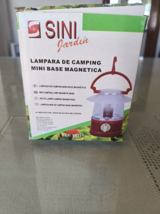 Lámpara de Camping Mini con Base Magnética