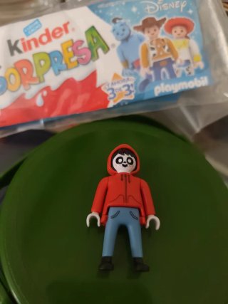 Figura Playmobil Coco Kinder Sorpresa