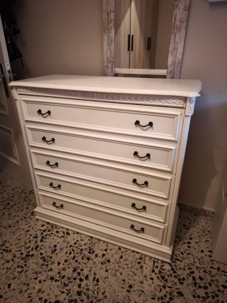 Cómoda dormitorio