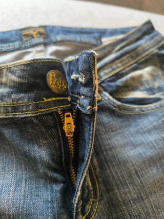 Vaqueros Lois