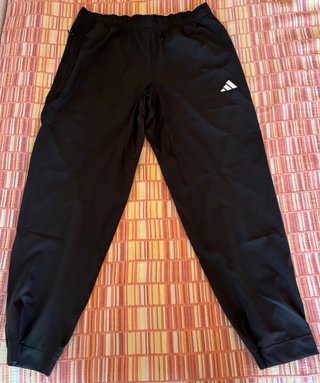 Pantalón Adidas