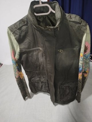 Chaqueta Estampada Verde Oliva