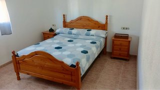 Dormitorio Completo de Madera